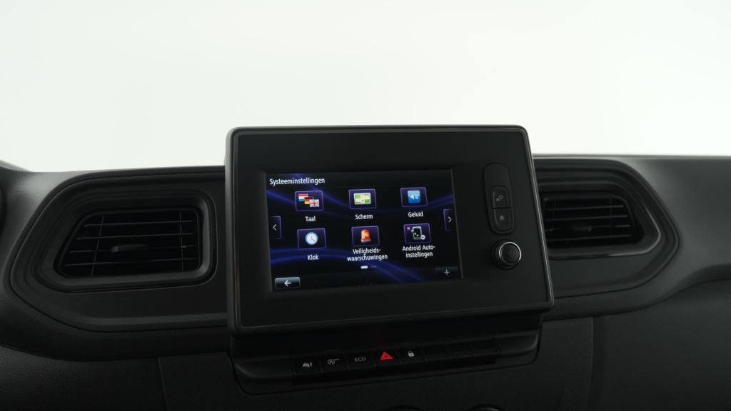 Renault Master t35 2.3 dci 135 l2h2 comfort | direct leverbaar | navigatie 