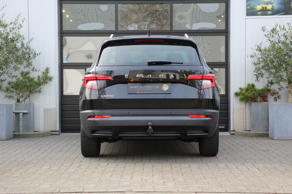 Skoda Karoq 1.5 tsi act sportline business - stoel verw - carplay - virtual