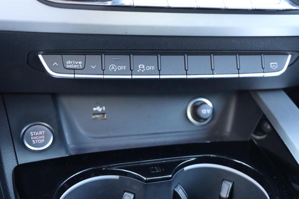 Audi A4 limousine 40 tfsi 204pk s tronic s edition