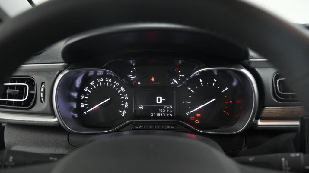 Citroen C3 puretech 82 feel edition | apple carplay | parkeersensoren | nav