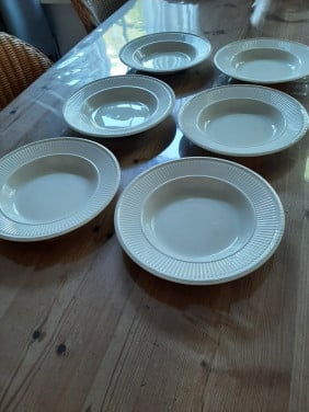 WEDGWOOD EDME - 6  SOEP / DIEPE BORDEN  - DIAMETER 23 CM