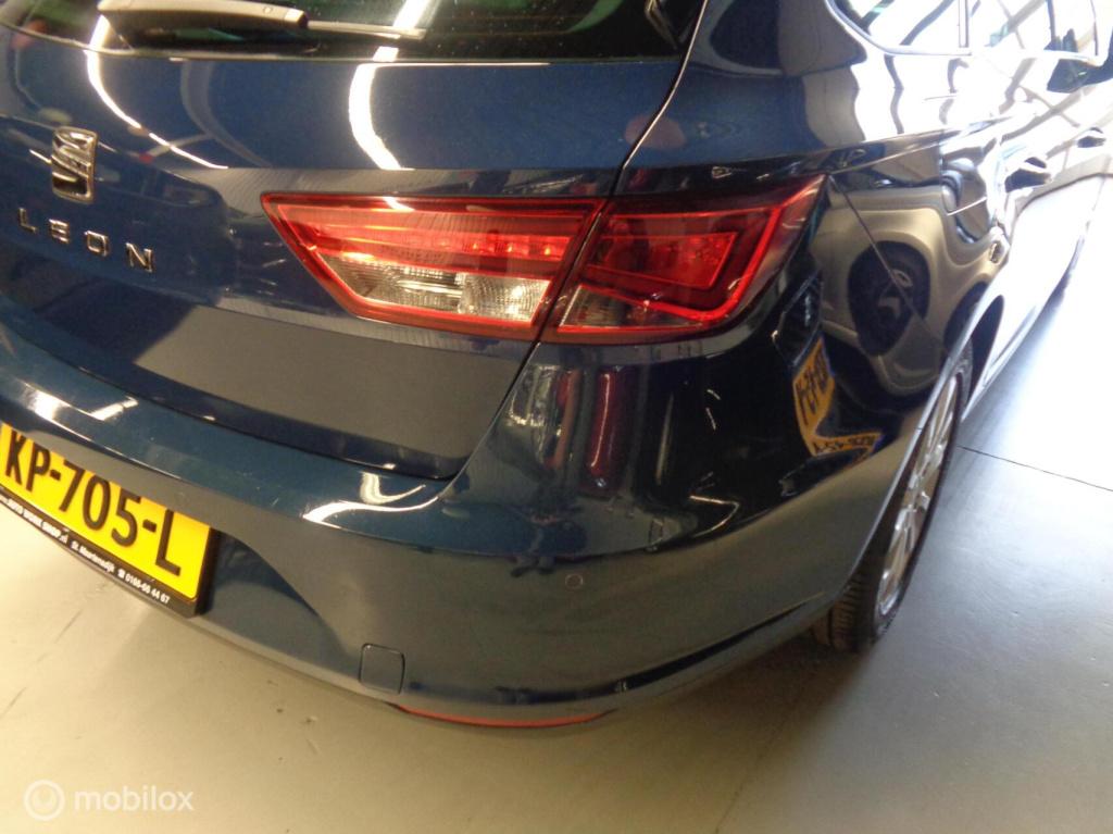 Seat Leon st 1.0 ecotsi style connect/airco/led/lm velgen/navigatie/carplay