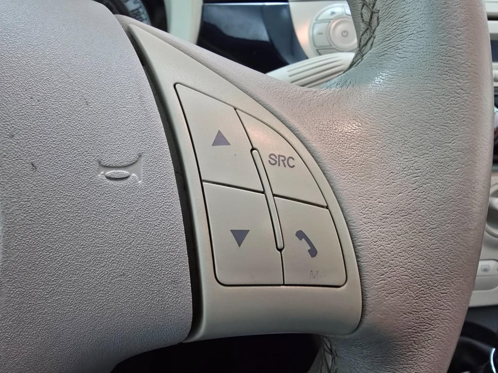 Fiat 500 1.2 lounge | pano | airco | lm velgen | 4-cilinder! | luxe uitvoer