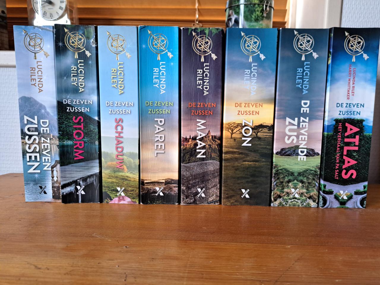 Hele serie De Zeven zussen van Lucinda Riley