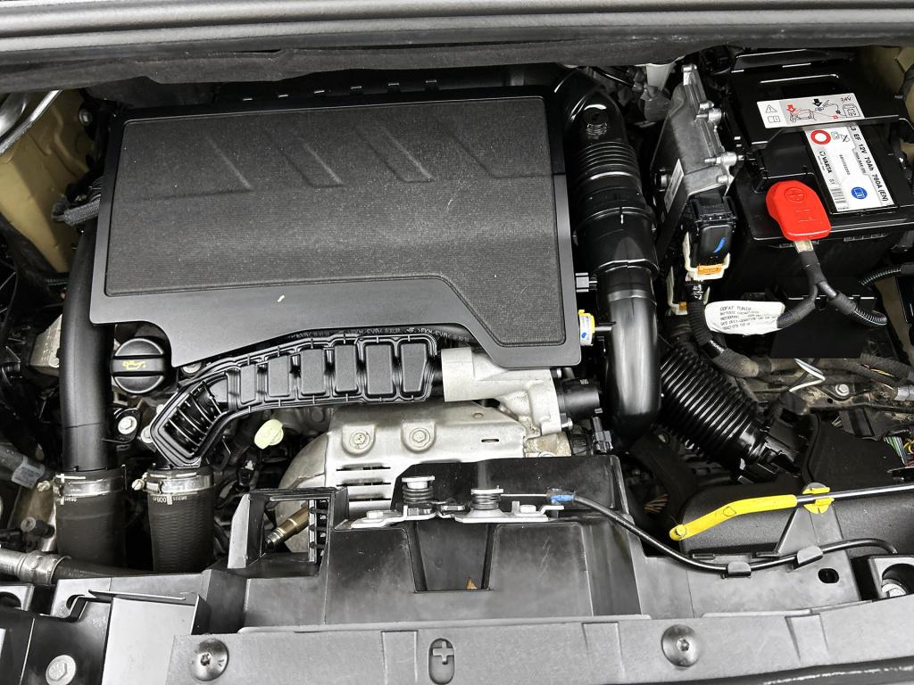 Citroen Berlingo 130 pk automaat xtr | rijklaar | adaptive cruise | trekhaa