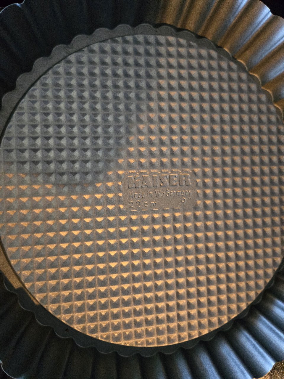 2 taartvormen 22 en 28 cm, 1 bakblik 20x11 cm, Kaiser