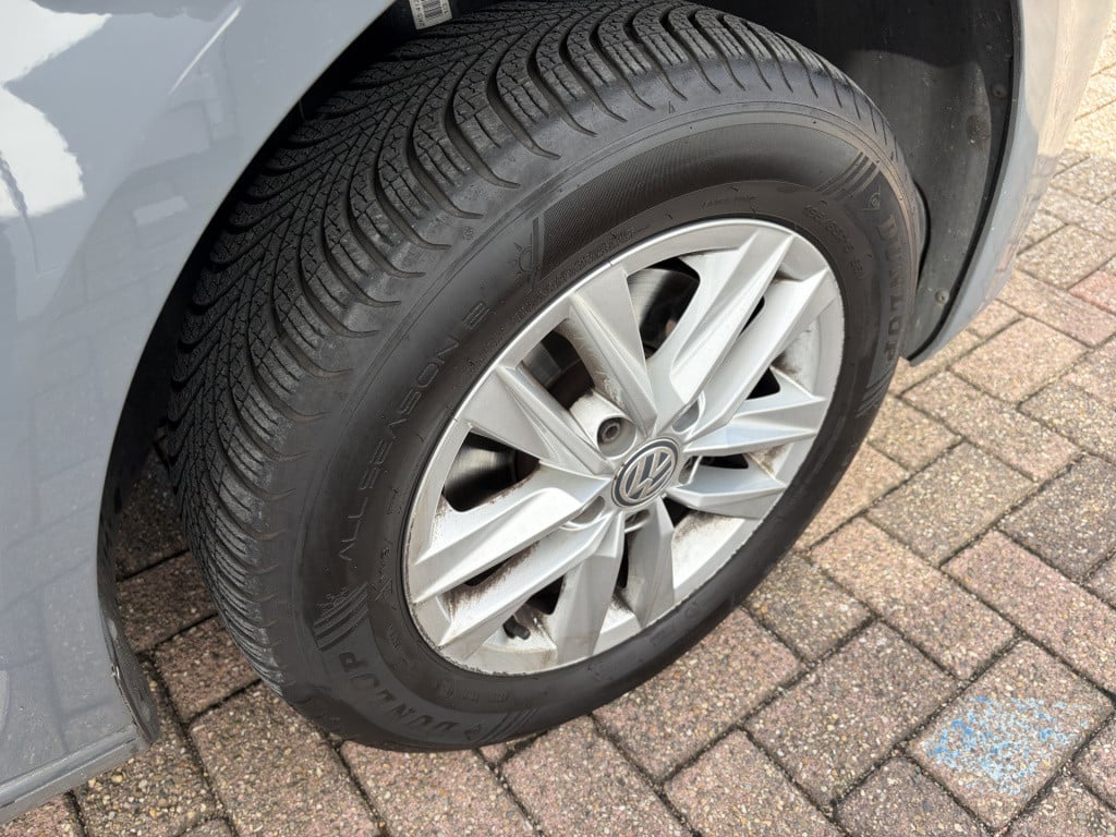 Volkswagen Caddy 2.0 tdi glaswas inrichting.