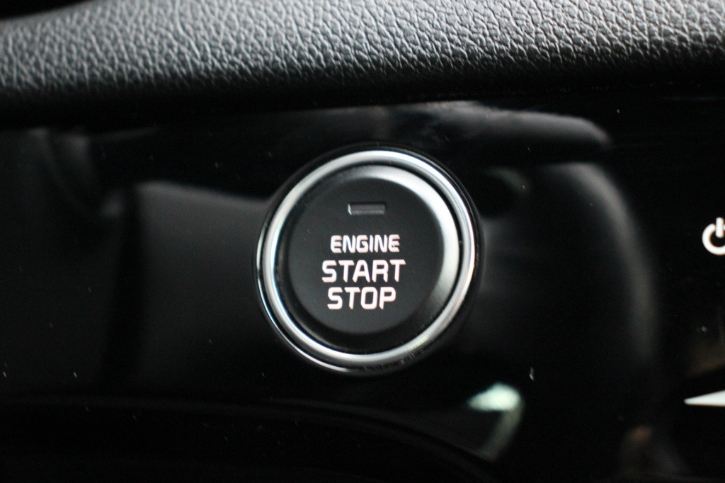 Kia Sportage 1.6 t-gdi gt-line first edition | leder | camera | trekhaak | 