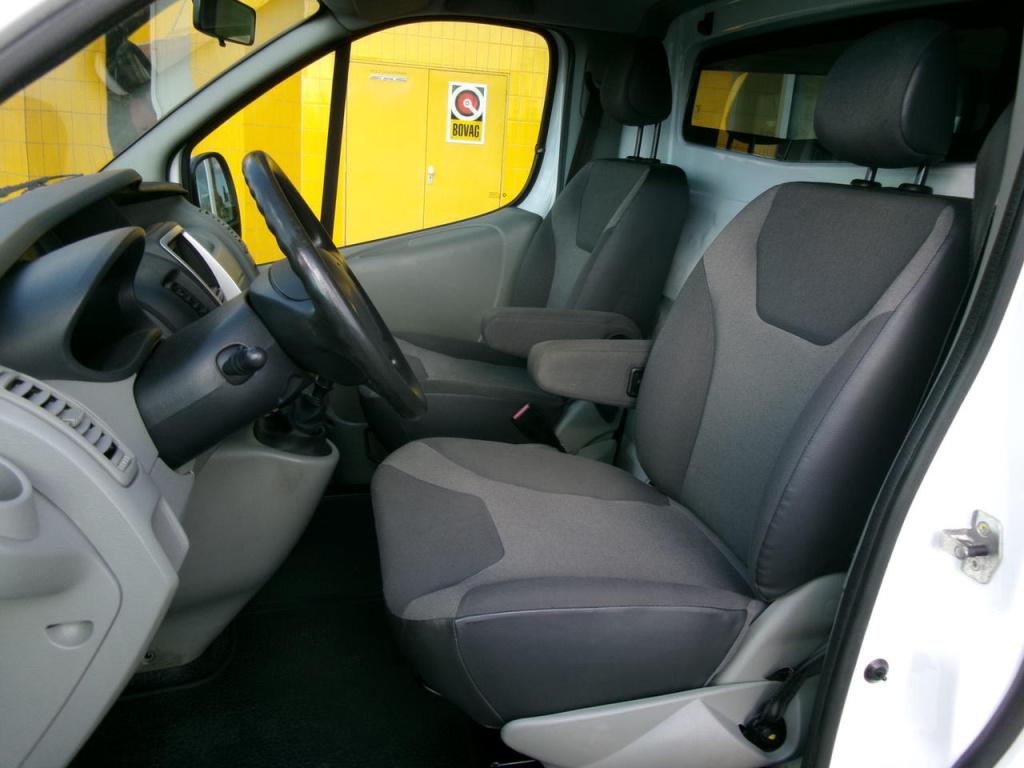 Renault Trafic 2.0 dci airco, navi, cruise-contr., pdc