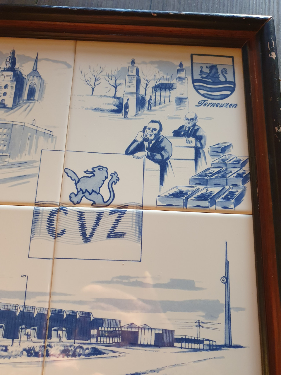 Prachtig zeeuws TEGELTABLEAU IN HOUTEN LIJST 6 tegels...
