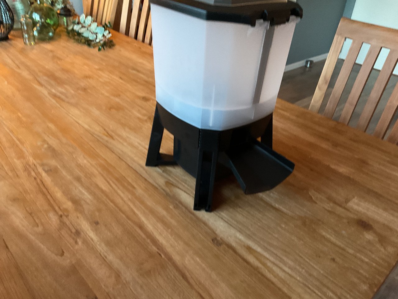 Ubbink automaat KoiFeeder solar