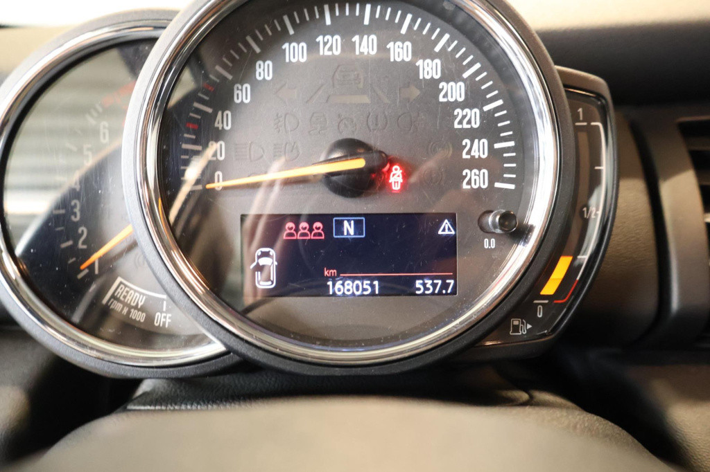 Mini One mini 1.5 salt nl auto, apple carplay, all season, lm velgen, btw