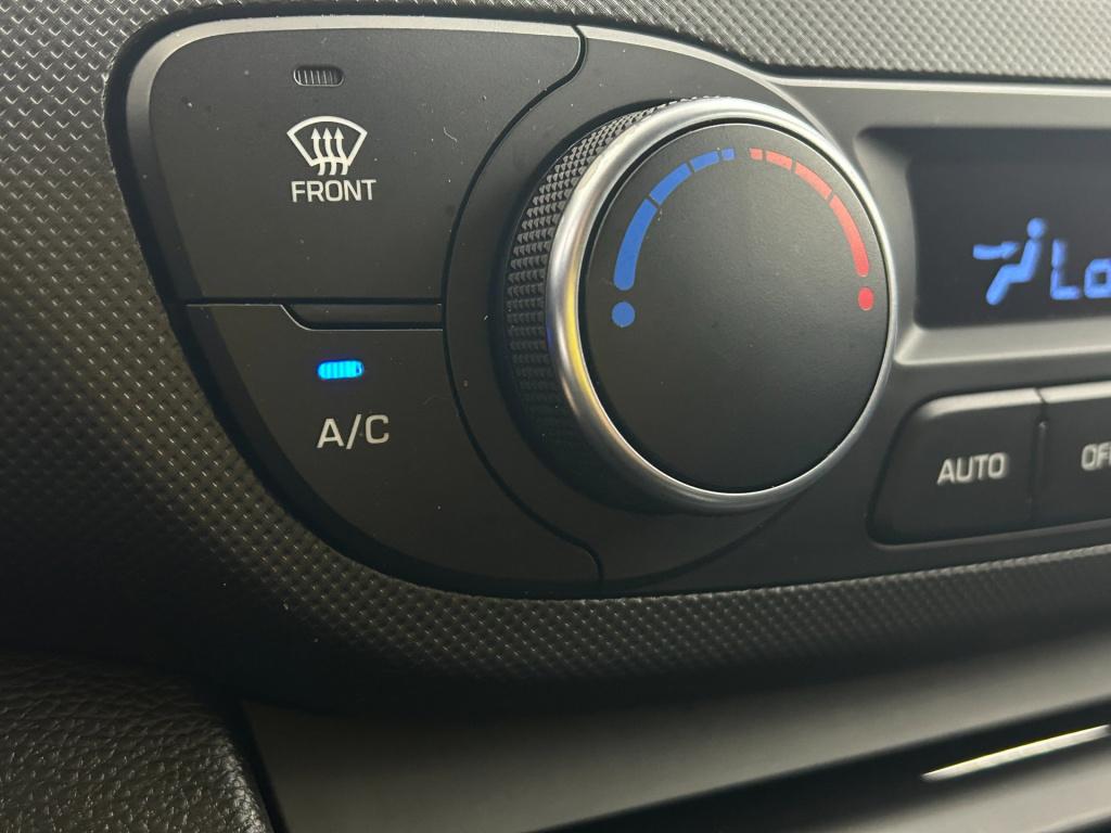 Hyundai I 10 occasion 1.0i i-motion comfort plus | wit | tweedehands hyunda