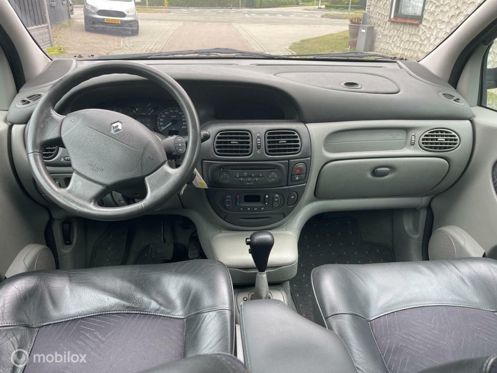 Renault Scenic 1.6-16v expression