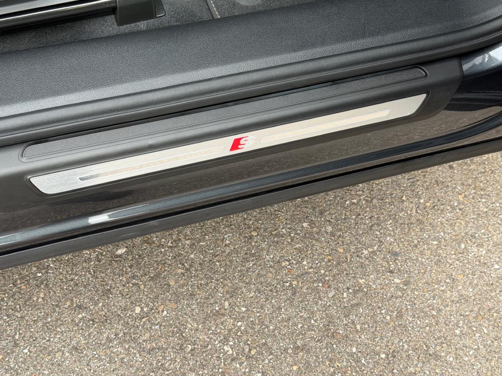 Audi Q5 50 tfsi e s-line | panormadak | virtual | camera | 20 inch | rijkla