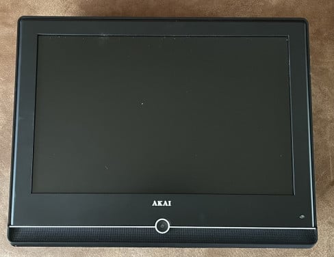 Tv akai LCD tv met Humax digitale ontvanger