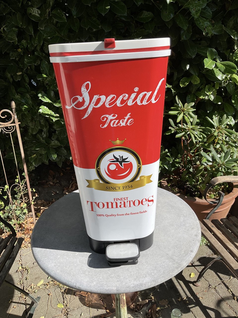Special taste Tomatoes afvalemmer