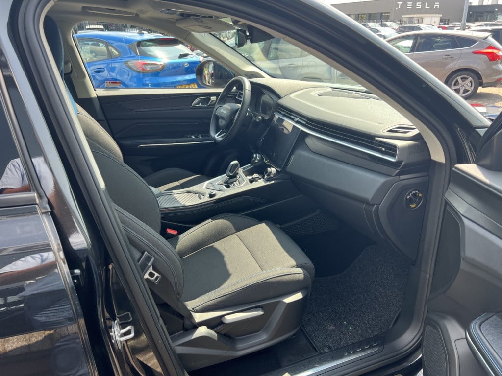Lynk & Co 01 1.5 261pk plug in hybrid , panodak , 360 camera , adaptive cc