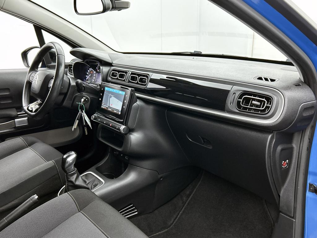 Citroen C3 82 pk shine | rijklaar | trekhaak | camera | 17" lmv |