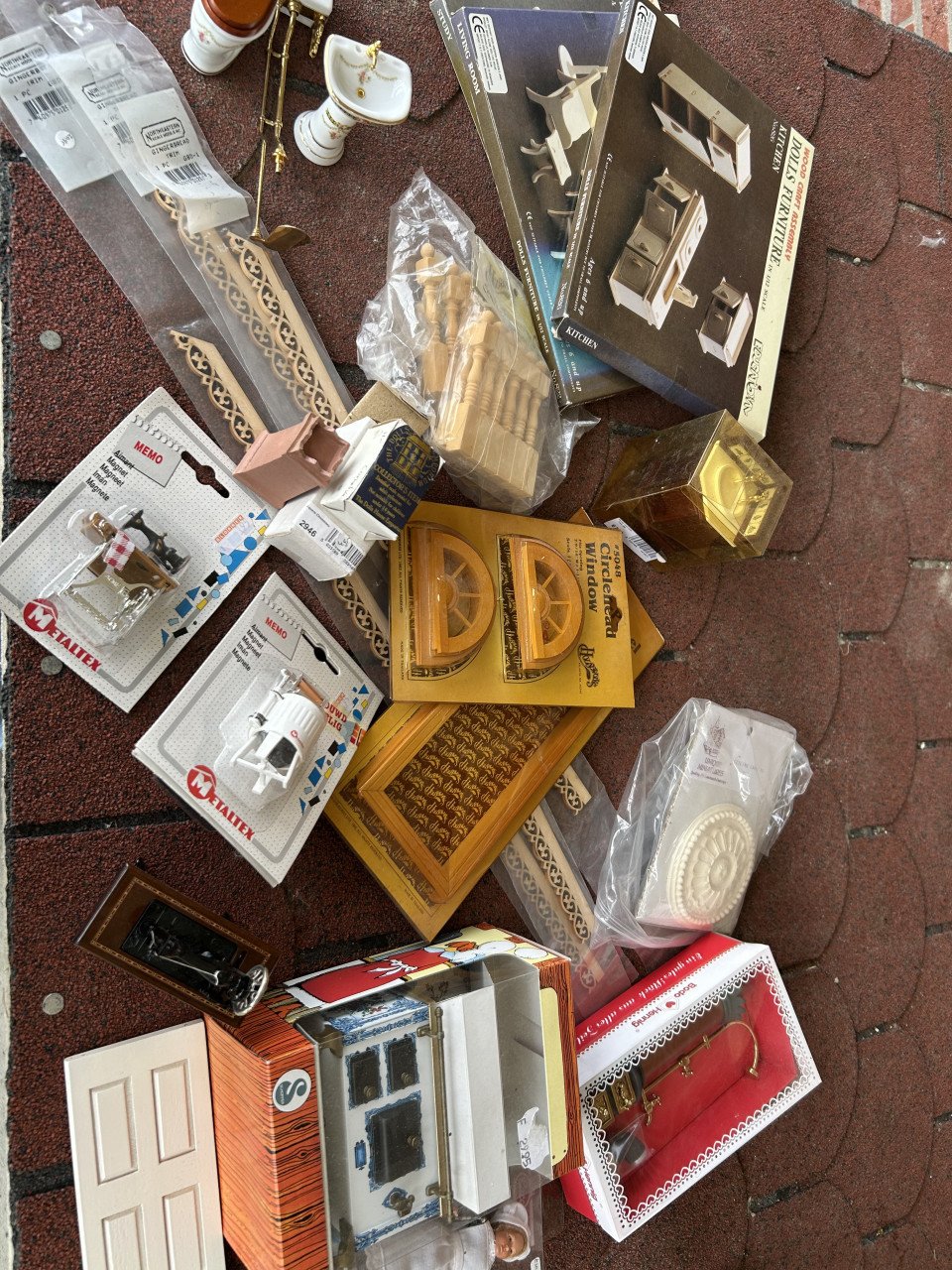 Poppenhuis accessoires