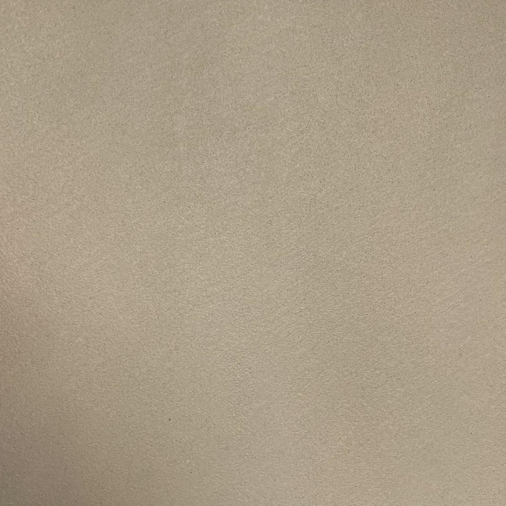 Lava Gietvloer krasvast!