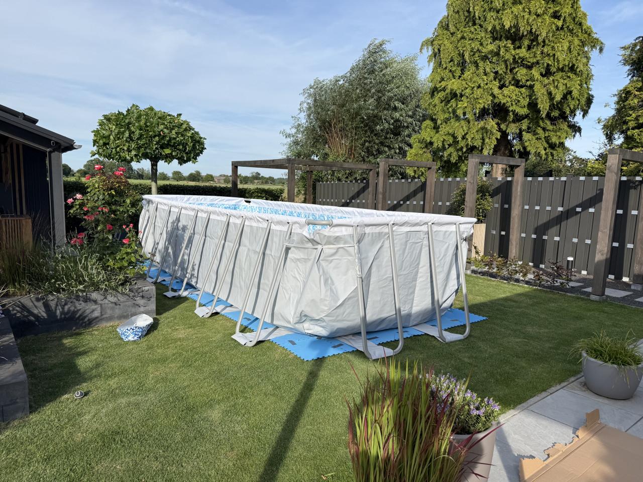 Zwembad 640x274x132 nieuw !!!