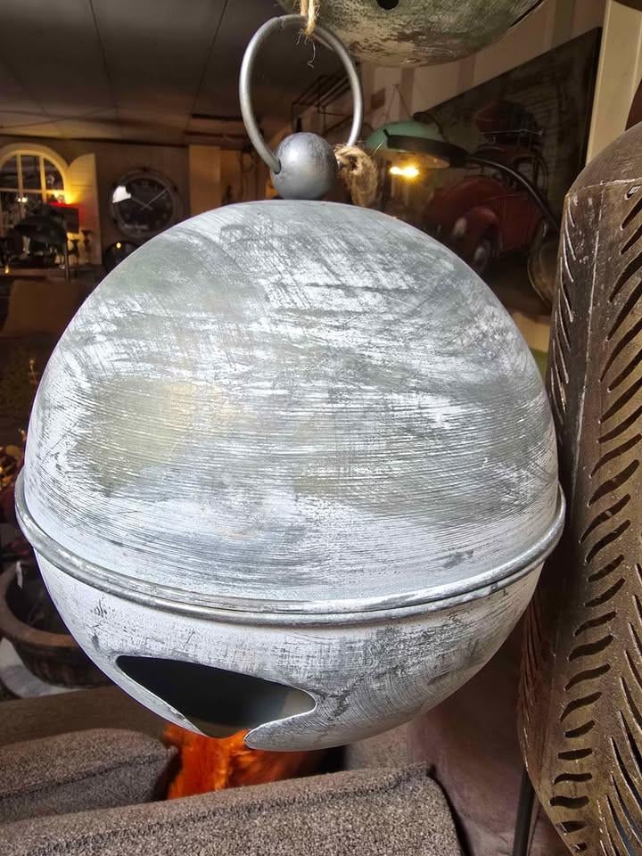 DECO BALLEN LEUK VOOR DEZE WINTER OM TE DECOREREN, PRIJS IS VOOR 3 BALLEN