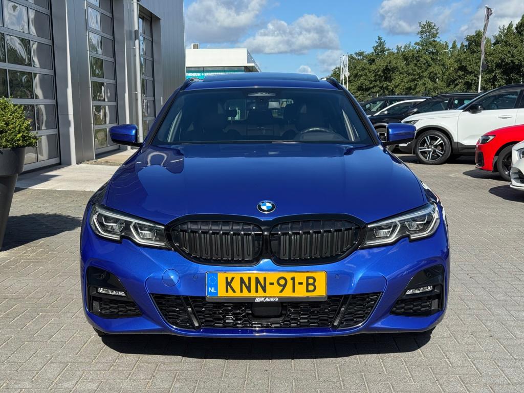 BMW 3-serie touring 330e m-sport * pano * acc * harman/ kardon