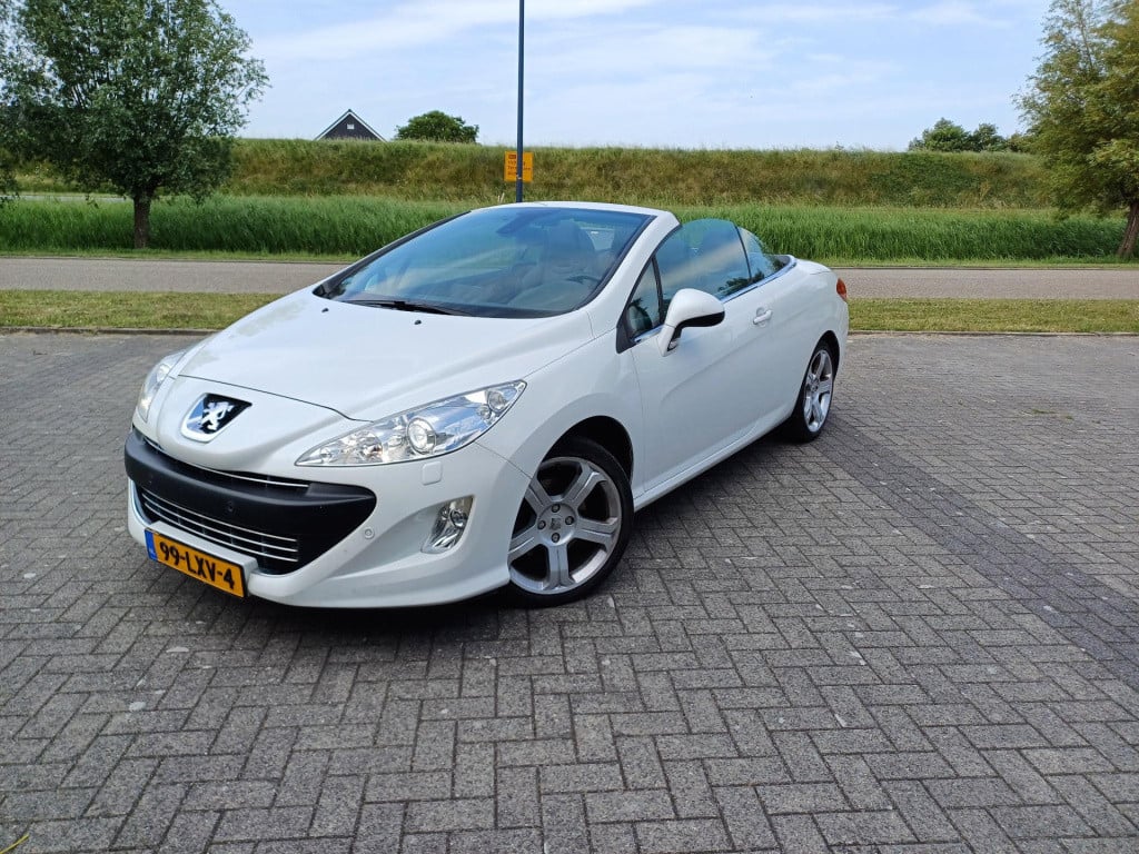 Peugeot 308 cc 1.6 thp feline cabrio coupe