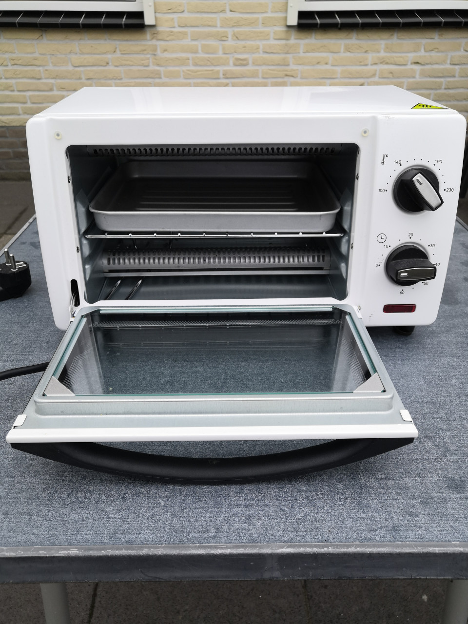 Tristar mini-oven