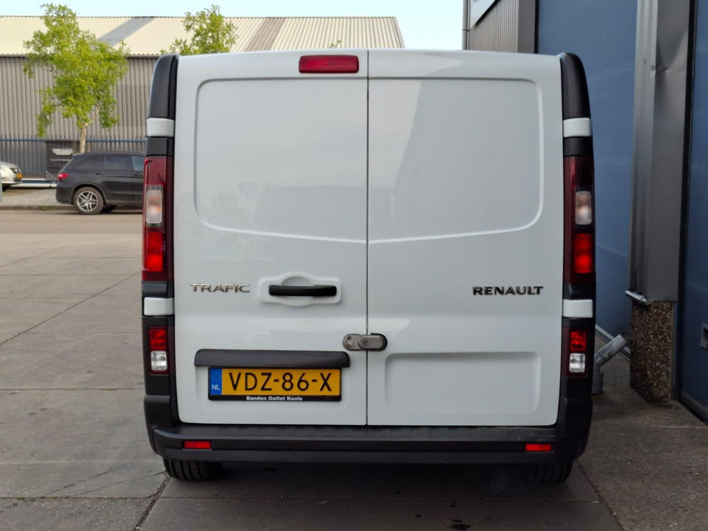 Renault Trafic 1.6 dci 95 t29 l1h1 comfort airco / cruise controle / navi /