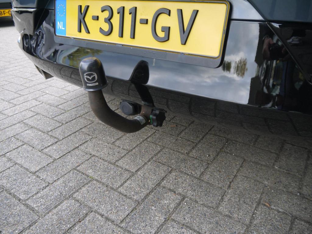 Mazda 3 2.0 e-skyactiv-x m hybrid 180 comfort met bose|trekhaak|rijklaar