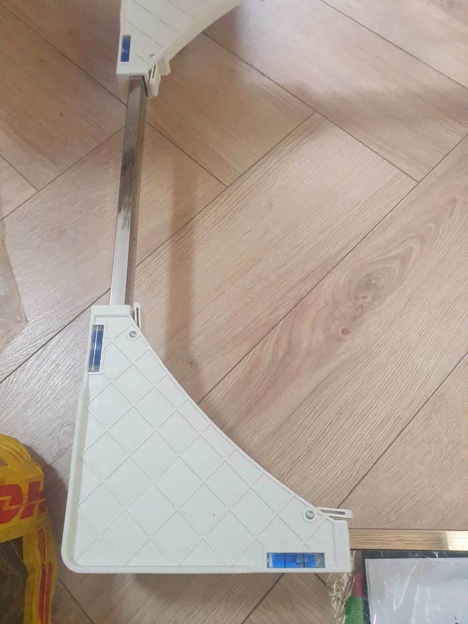 Witte Vonia Wasmachine verhoger • verstelbaar • 300 kg • witgoed