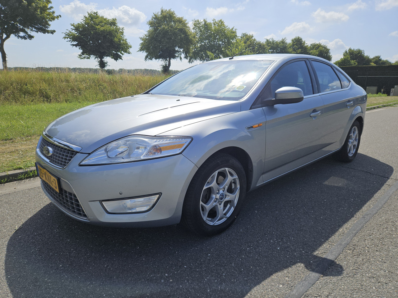 FORD MONDEO 2010 2.0i 16v Benzine