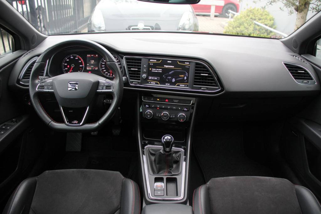 Seat Leon st 1.8 tsi fr business intense - pano - carplay - leder/alcantara