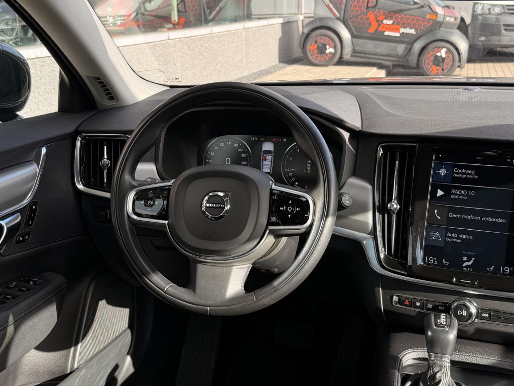 Volvo V90 2.0 t4 momentum | apple carplay | acc | elek. trekhaak | stoel/st