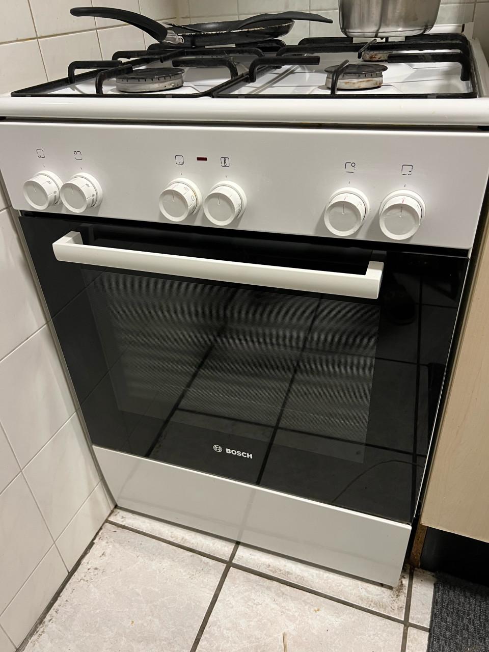 Gasfornuis met oven BOSCH