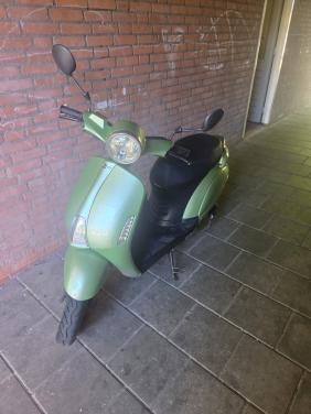 Snorscooter, Razzo Latina
