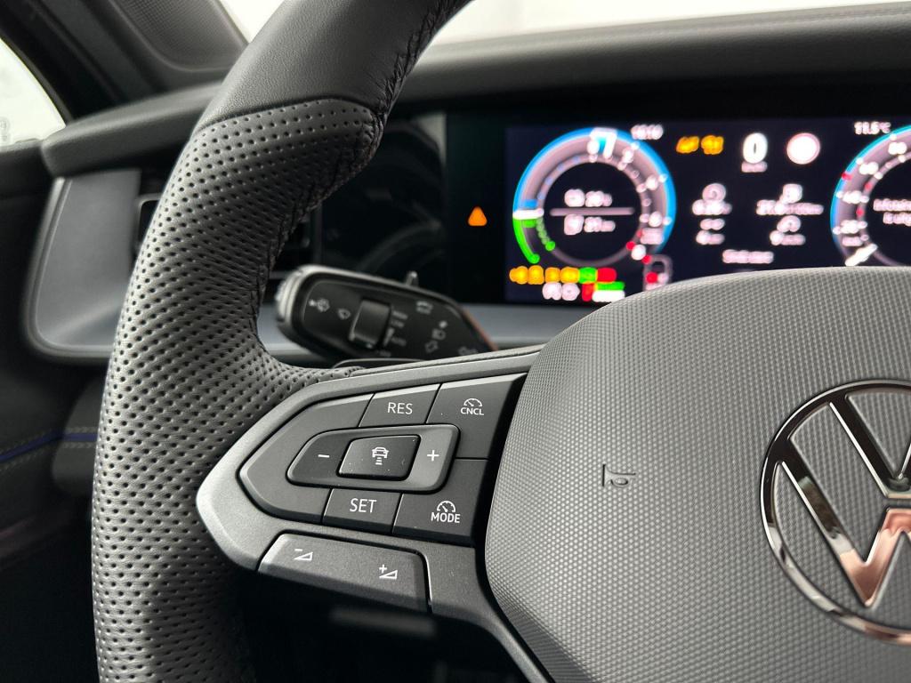 Volkswagen Tayron r-line edition 1.5 ehybrid 200 kw / 272 pk suv 6 v