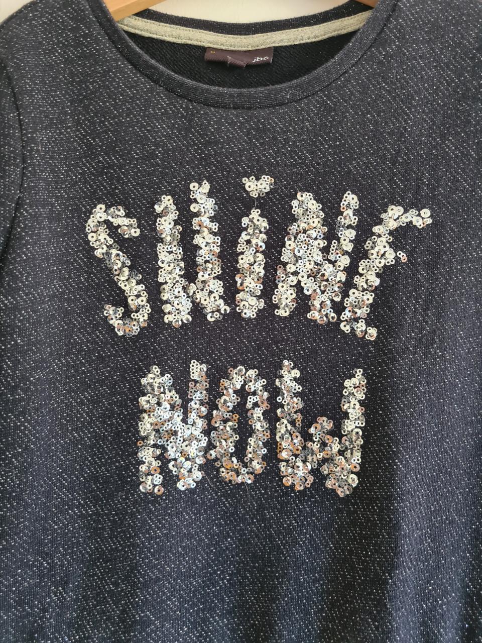 Donkergrijs jurkje met glitters en pailletten van JBC  Maat 140