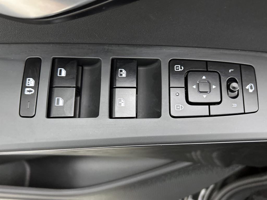 Kia Niro 1.6 gdi hybrid dynamicplusline | stuur-/stoelverwarming | navigati