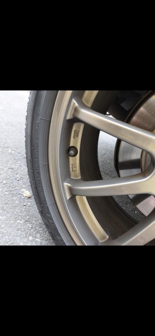 17 inch lichtmetalen velgen + zomerbanden