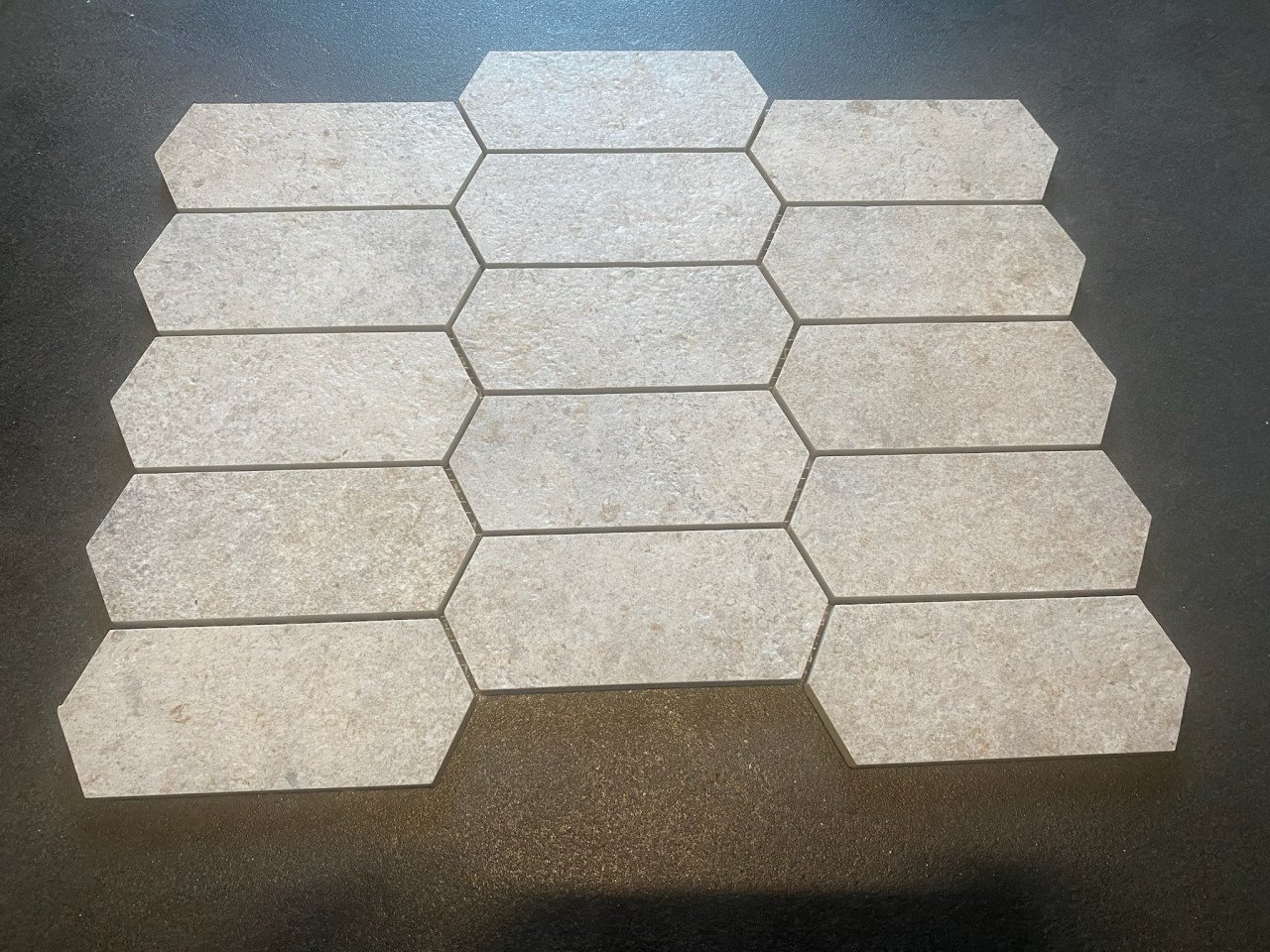 NIEUW Hexagon wandtegels Villeroy en Boch Bourgogna Decor Beige