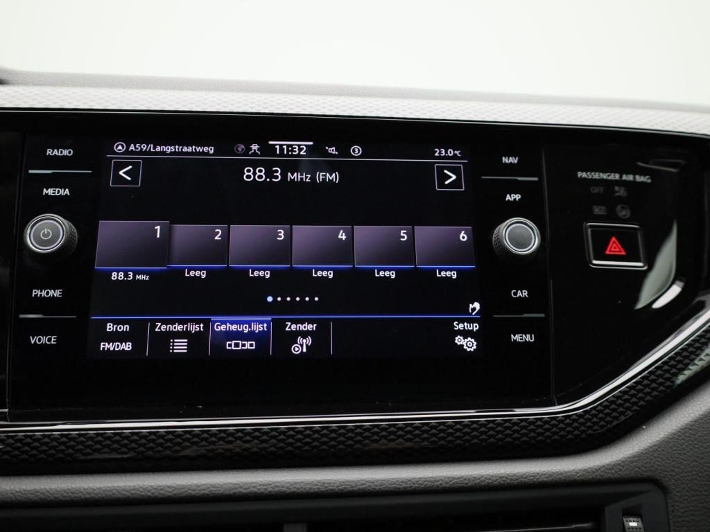 Volkswagen Polo 1.0 tsi life business | apple carplay / android auto | stoe