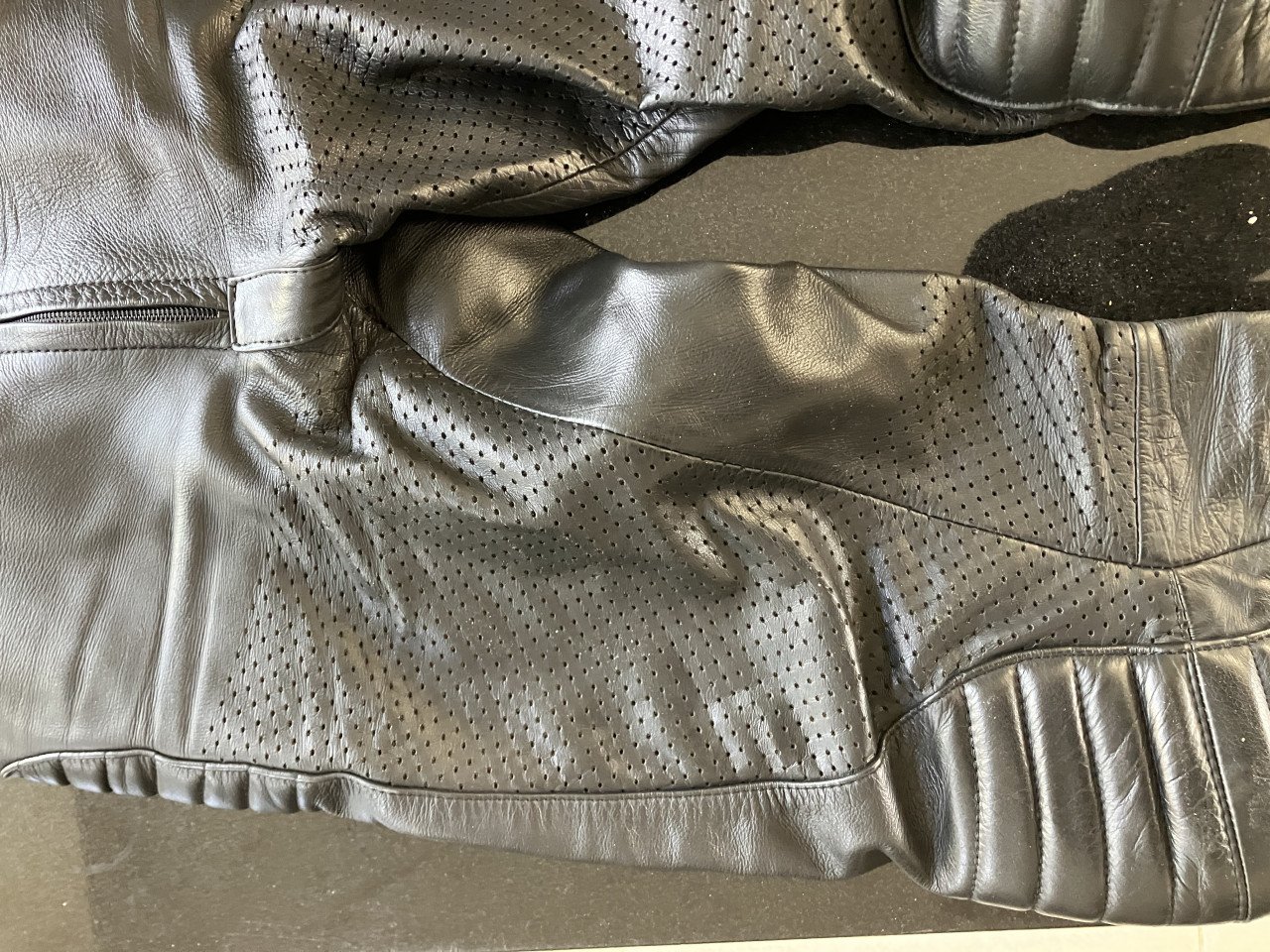Top Skin Damen politie motorbroek leder maat 54 zomerversie! erg mooi