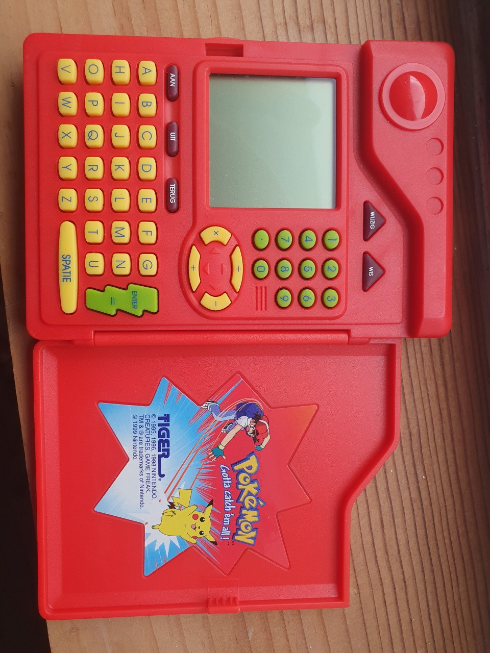 Pokemon pokedex 1999