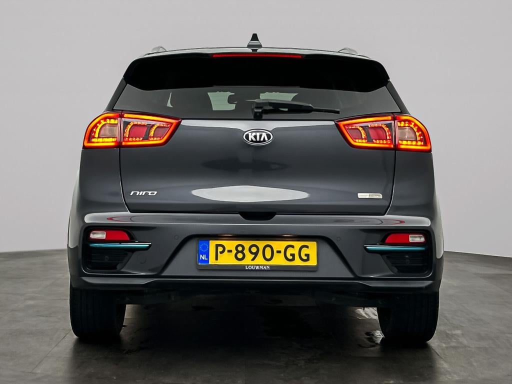 Kia E-niro dynamicline 64 kwh | leder | navigatie | parkeercamera