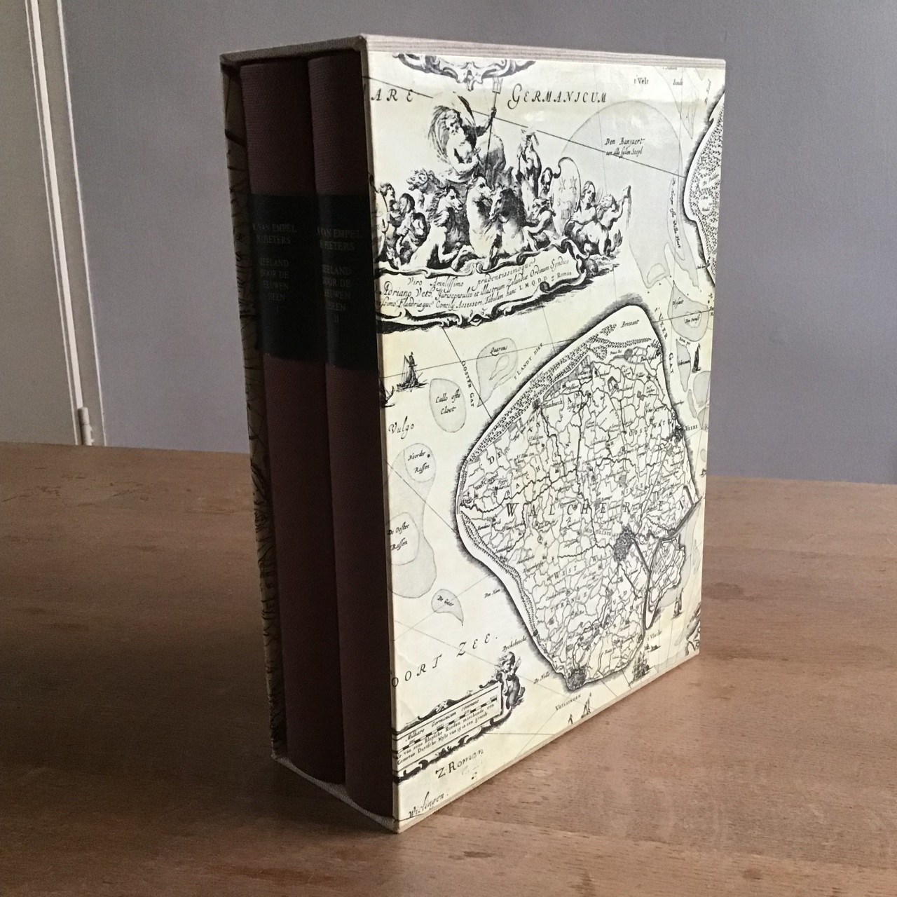 Zeeland door de eeuwen heen - 2 boeken in luxe box