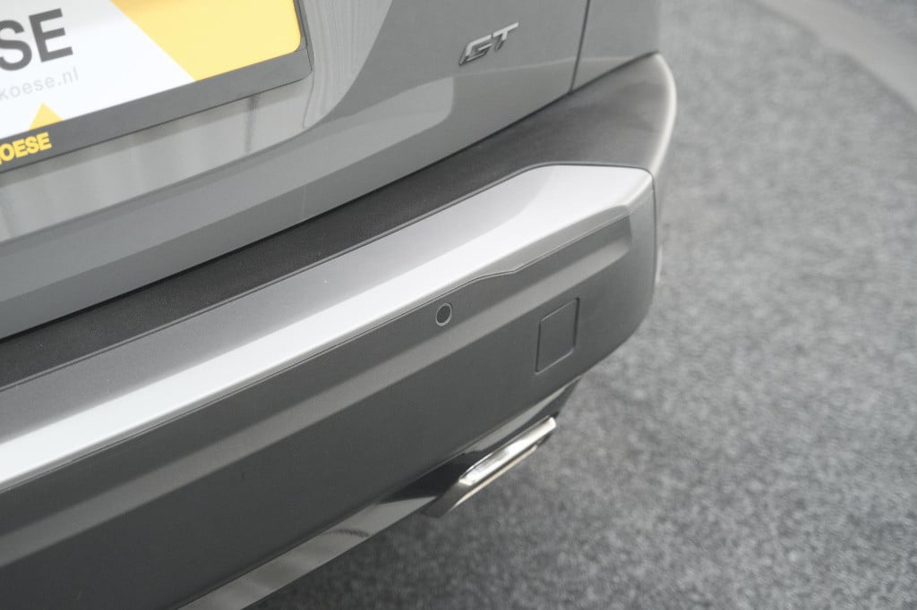 Peugeot 2008 puretech 130 eat8 gt | 360 camera | adaptieve cruise control |