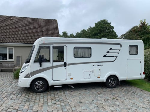 Camper